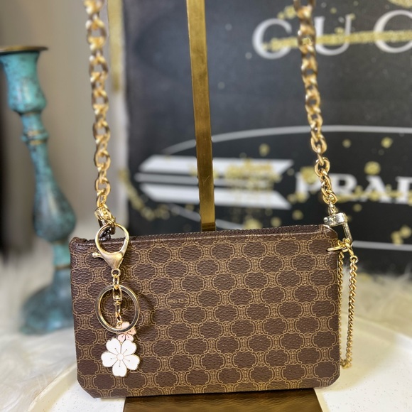 Excellent Preloved Celine Pouch/wristlet for w/ unbranded gold chain and charms. - Picture 6 of 10